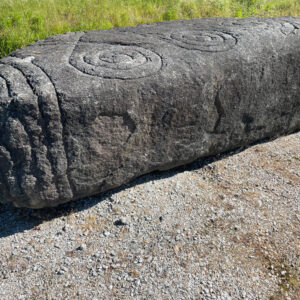 Vente Menhir en granit - Les pierres du paysage